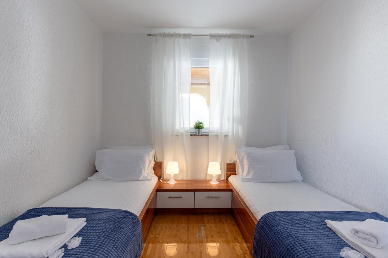 Villa Oleander 드라말리 외부 사진